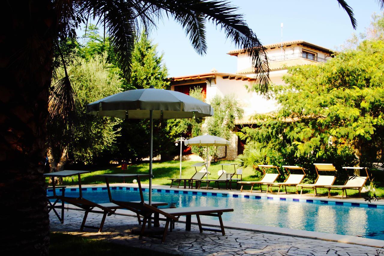 Tenuta Le Crie มาลเย ภายนอก รูปภาพ