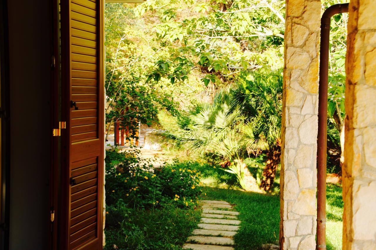 Tenuta Le Crie มาลเย ภายนอก รูปภาพ